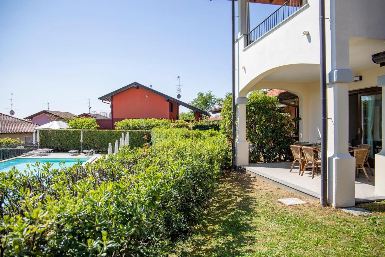 Residenza La Corte Visconti Massino Visconti Extérieur photo